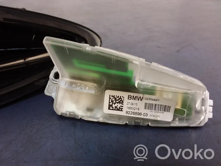 BMW 4 F32 F33 Antena (GPS antena) 9226896