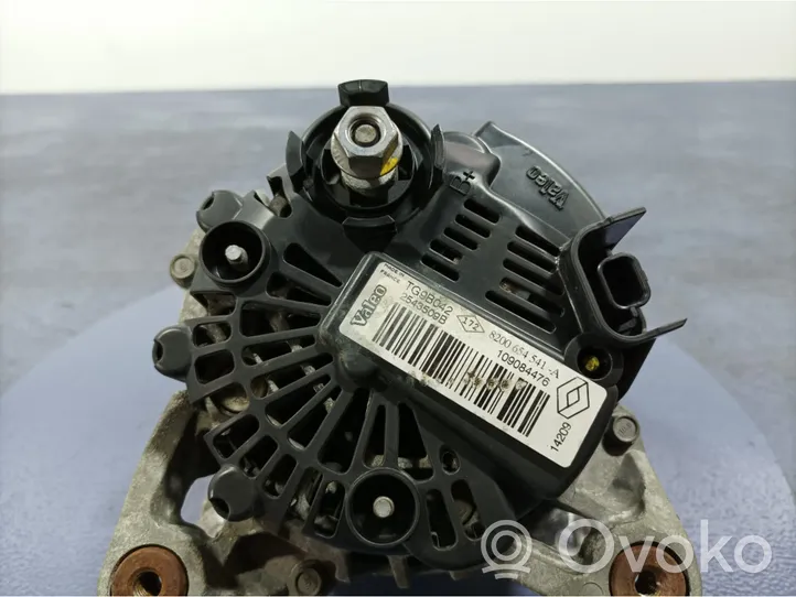 Renault Clio III Alternator 8200654541