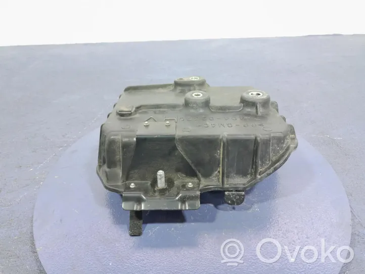 Toyota Corolla E210 E21 Support boîte de batterie 74404-02800