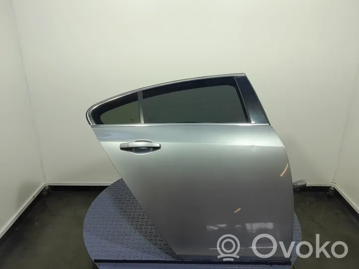 Opel Insignia A Drzwi tylne 01