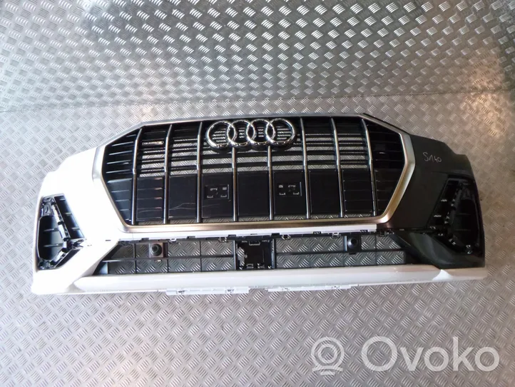 Audi Q3 F3 Zderzak przedni 83A807437D