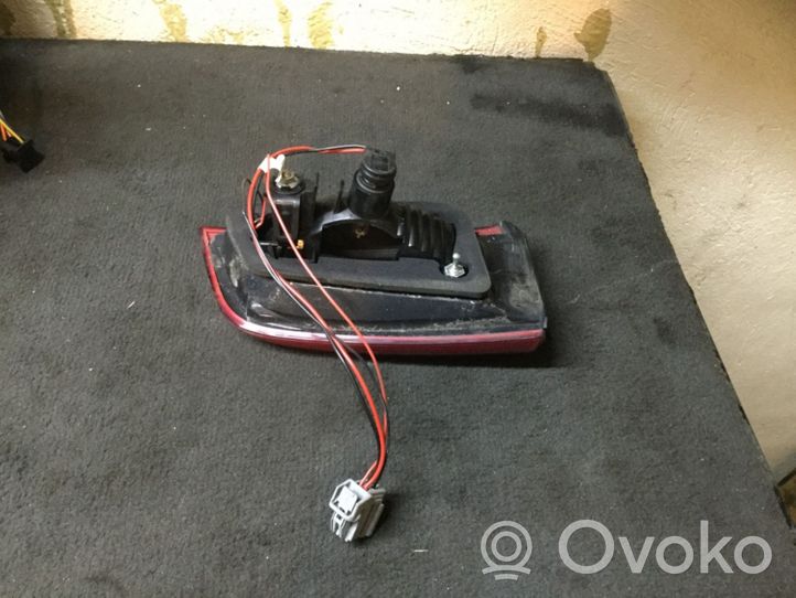 Volvo S60 Lampy tylnej klapy bagażnika 30796272