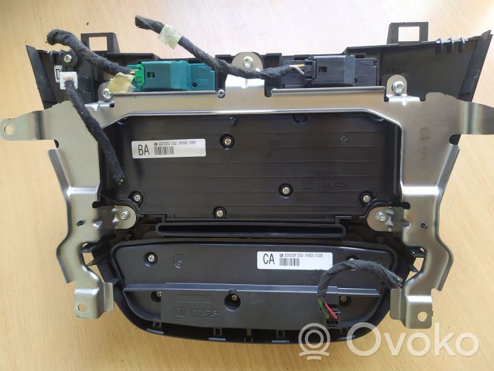 Opel Insignia A Module unité de contrôle climatisation 13273252