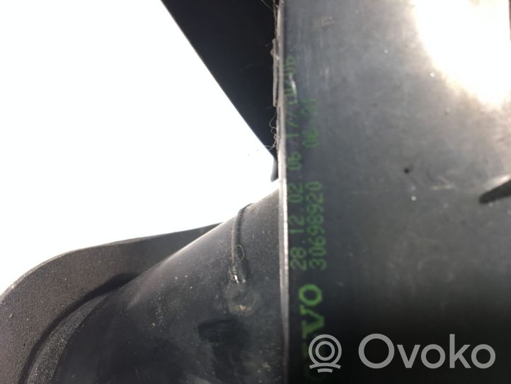 Volvo V50 Lentilles de feu arrière sur le corps 30698920