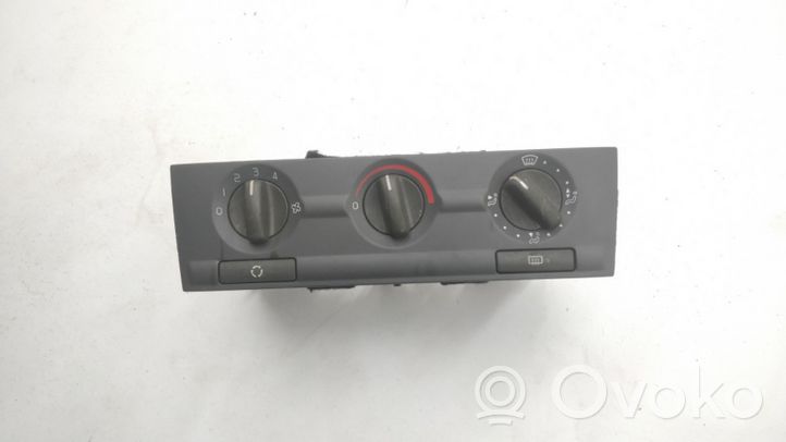 Volvo S40, V40 Climate control unit 9041704807