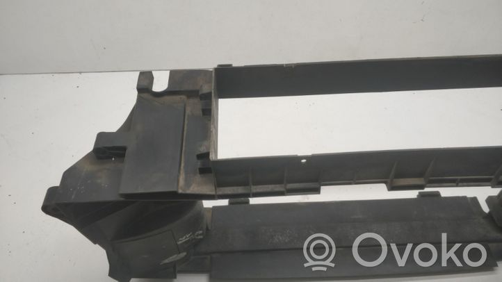 Mercedes-Benz 609 Support de radiateur sur cadre face avant 