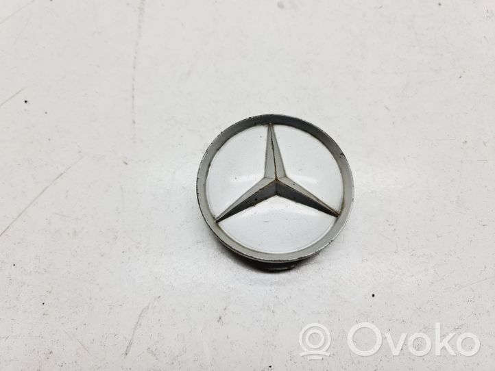 Mercedes-Benz A W168 Tapacubos original de rueda 2014010225