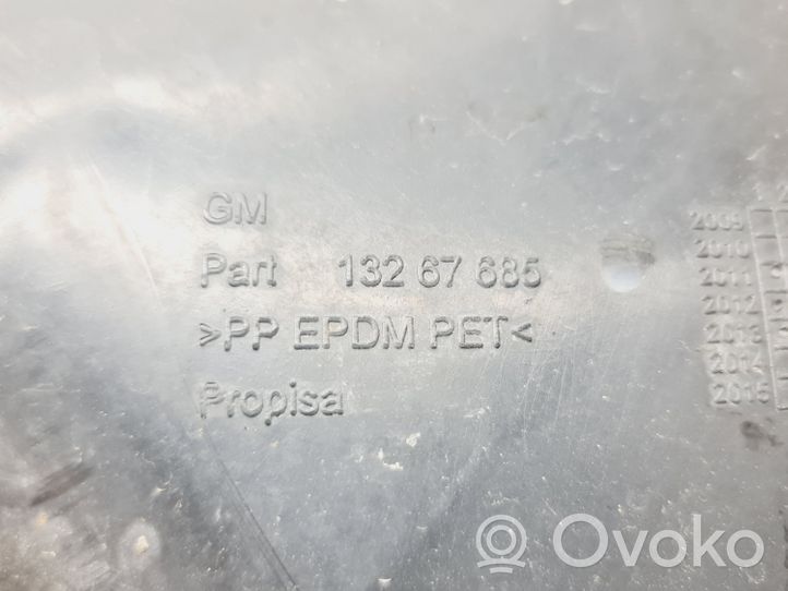 Opel Meriva B Nadkole tylne 13267685