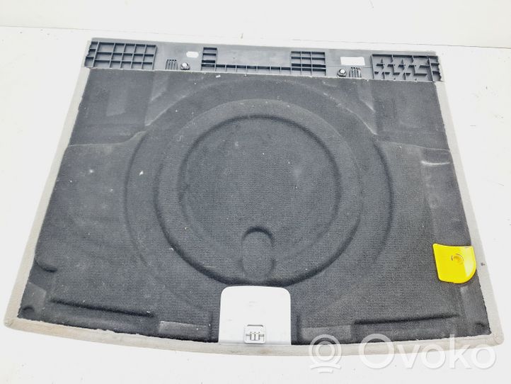 Volkswagen Touareg I Tapis de coffre 7L6863546G