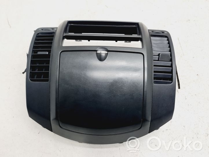 Nissan Note (E11) Panneau de garniture console centrale 