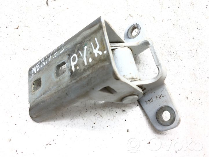 Opel Meriva B Front door upper hinge 