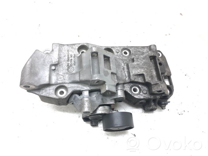 BMW X3 F25 Generatoriaus kronšteinas 11168506863