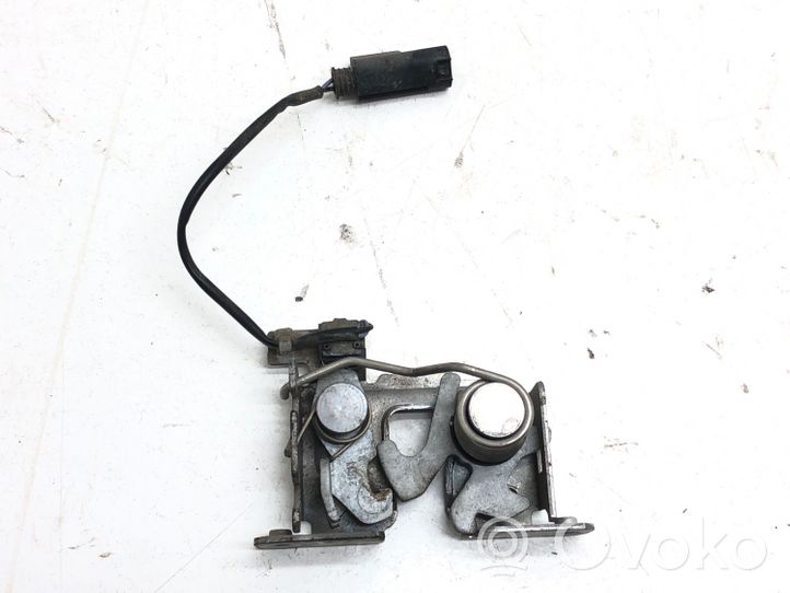 BMW X3 F25 Serrure de capot 7210731