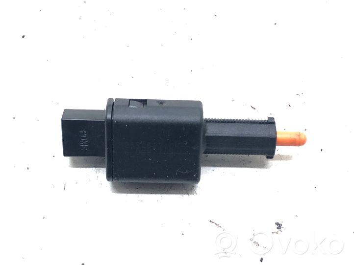 Renault Megane III Clutch pedal sensor 253252710R