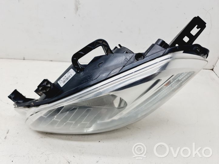 Citroen Berlingo Faro delantero/faro principal 9677202080