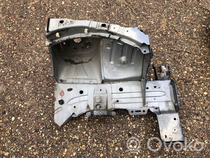 Renault Megane III Longherone lato anteriore 641002217R