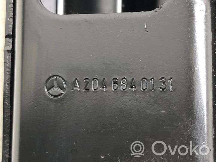 Mercedes-Benz C W204 Kiinnityskoukku/-silmukka A2046840131