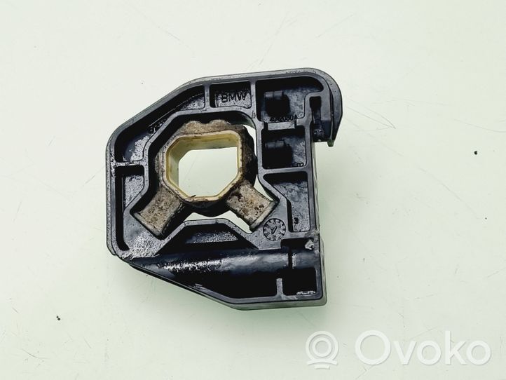 BMW 1 F20 F21 Staffa di montaggio del radiatore 7600541