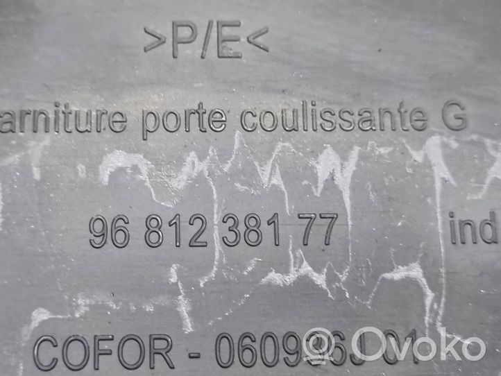 Citroen Berlingo Panneau-habillage intérieur porte coulissante 9681238177