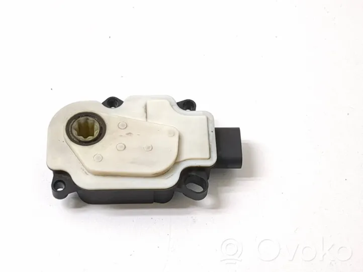 Volvo S90, V90 Motor/activador trampilla de calefacción A24051103312