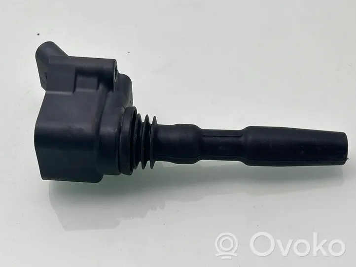 Volkswagen PASSAT B8 Bobine d'allumage haute tension 04E905110M