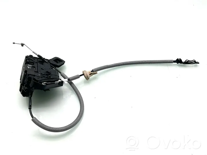 Volkswagen PASSAT B8 Rear door lock A5E5TA839015E