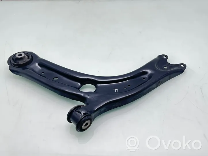 Volkswagen PASSAT B8 Braccio di controllo sospensione anteriore inferiore/braccio oscillante 3Q0407151E