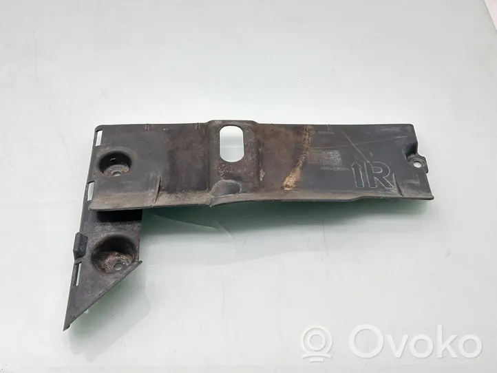 Nissan Qashqai Inne części podwozia 74818BR00A