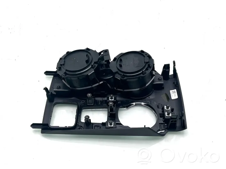 Ford Focus Cup holder front JX7BA045A66D