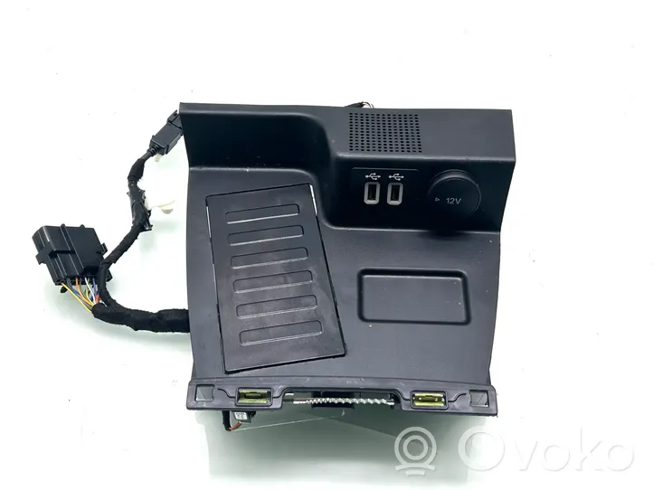 Ford Focus Module de charge sans fil M1PT19J235AA