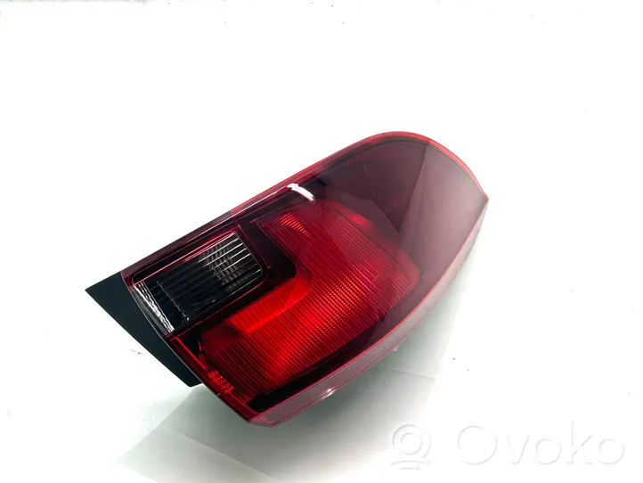 Opel Astra K Rear/tail lights 39077374