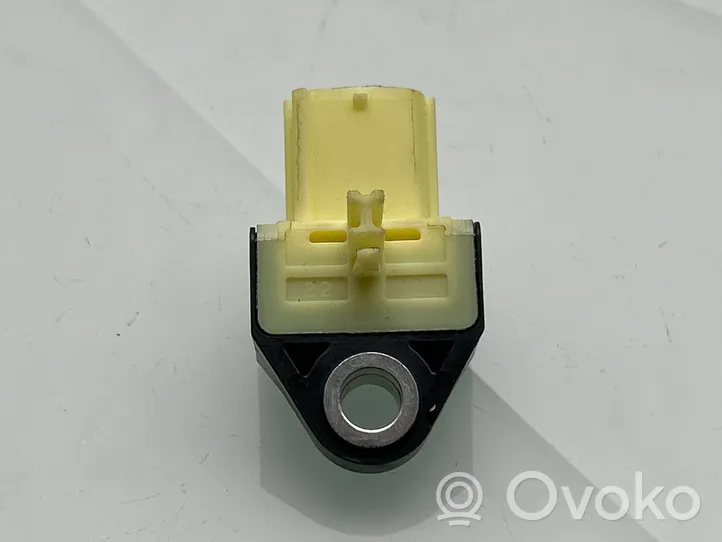 Toyota RAV 4 (XA50) Airbagsensor Crashsensor Drucksensor 8983128040