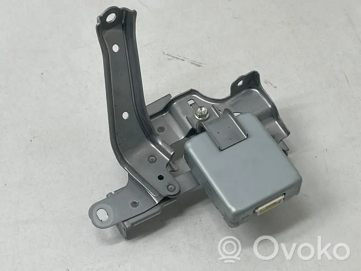 Toyota RAV 4 (XA50) Boîtier module alarme 8657242051