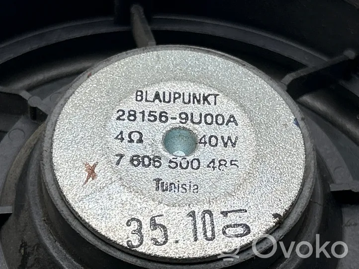 Nissan Qashqai Takaoven kaiutin 281569U00A