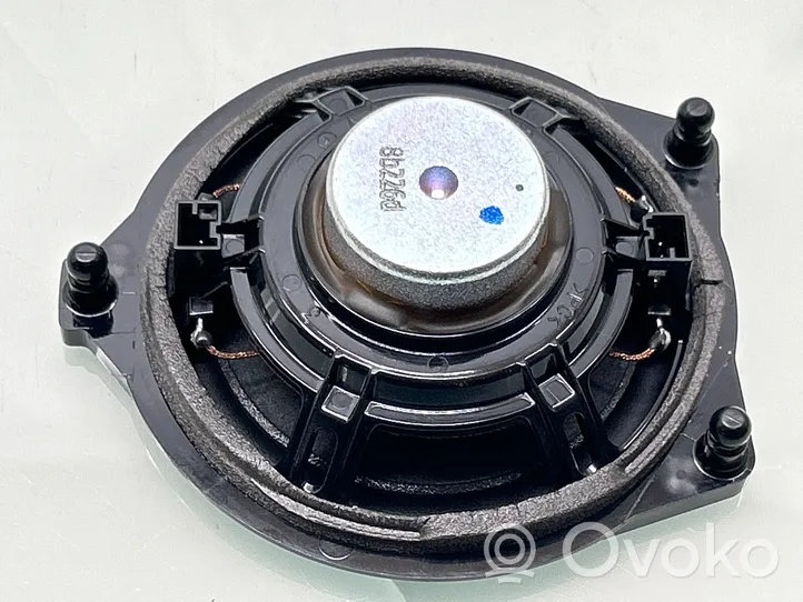 Mercedes-Benz GLC X253 C253 Panel speaker A2058200502