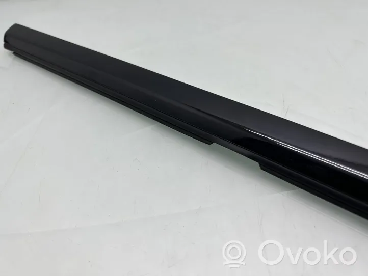 Mercedes-Benz GLC X253 C253 Door glass trim 