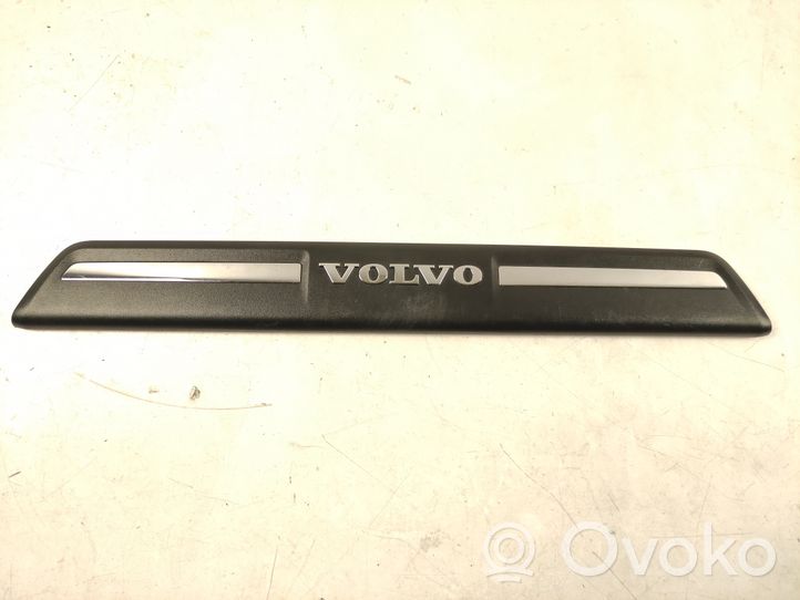 Volvo V40 Cross country Listwa progowa przednia 31265842