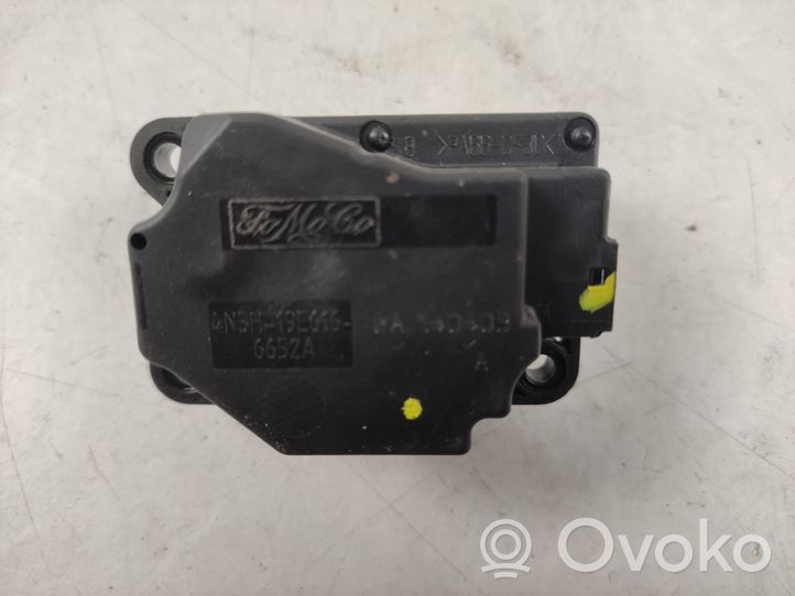 Volvo V40 Cross country Moteur / actionneur de volet de climatisation 4N5H19E6166652A