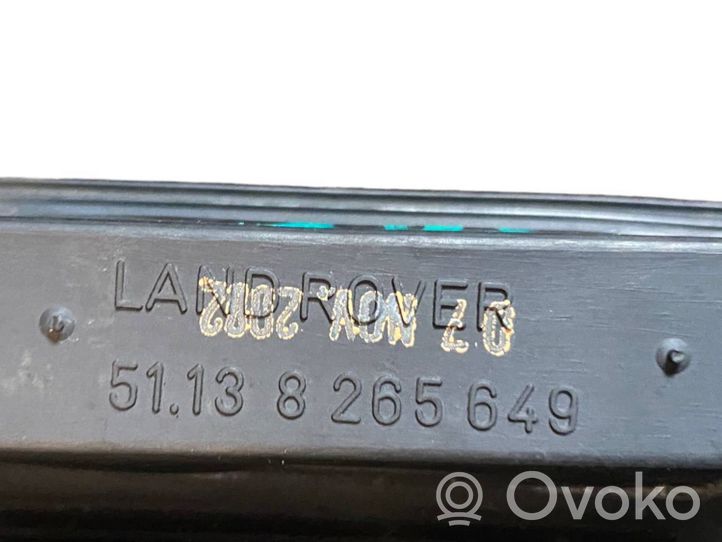 Land Rover Range Rover L322 Éclairage de plaque d'immatriculation 8265649