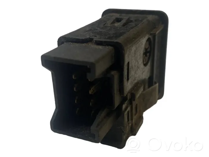 Rover 214 - 216 - 220 Przycisk świateł awaryjnych M10585