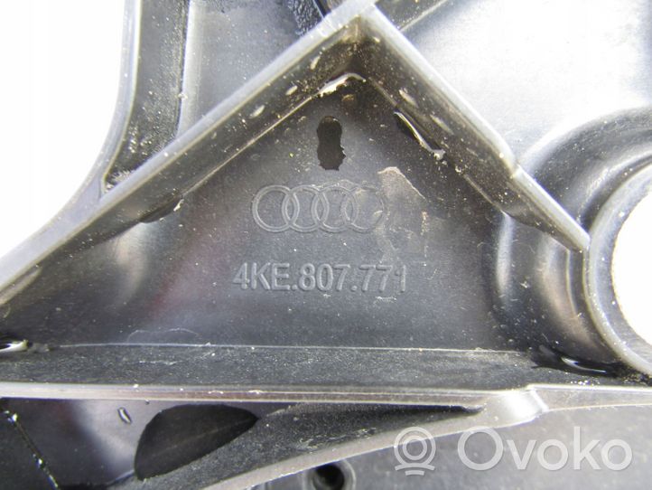 Audi e-tron Oro nukreipėjas/ kanalas interkūlerio radiatoriaus 4KE807771