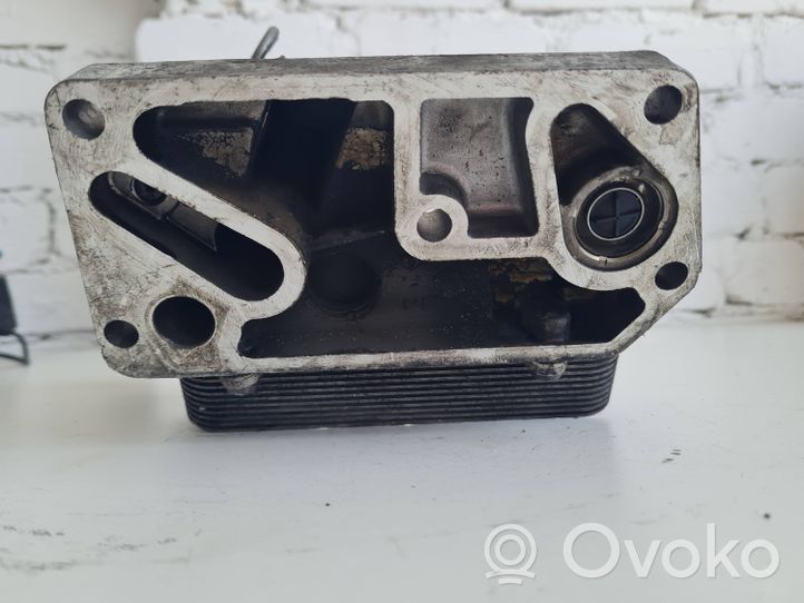 Volkswagen Transporter - Caravelle T5 Support de filtre à huile 070115389B