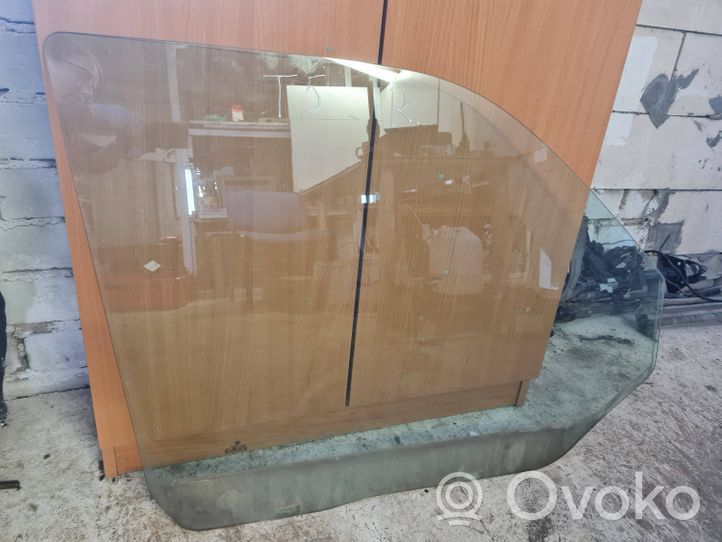 Volkswagen Transporter - Caravelle T5 Front door window/glass (coupe) 43R001100