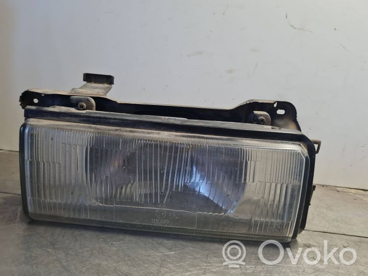 Mazda 626 Faro/fanale E4125179