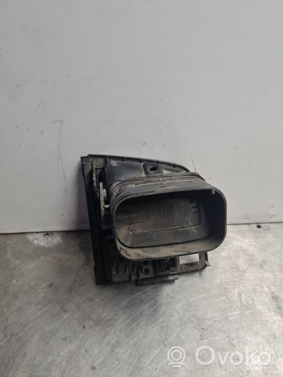 Volkswagen PASSAT B3 Dash center air vent grill 357819709