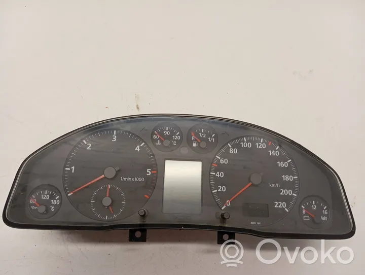 Audi A4 S4 B5 8D Compteur de vitesse tableau de bord 8D0919033N