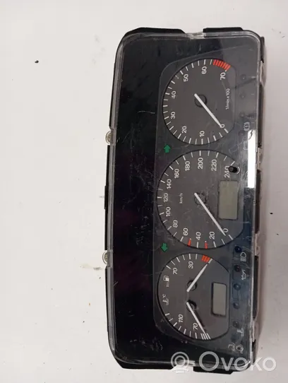 Volkswagen PASSAT B4 Compteur de vitesse tableau de bord 3A0919860J
