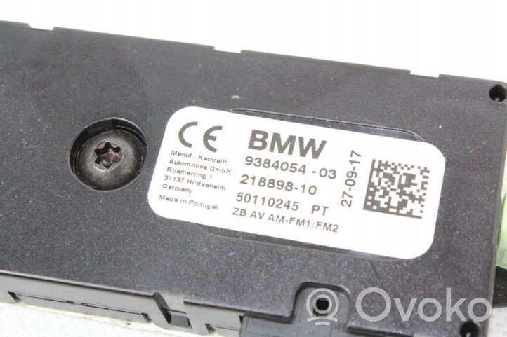 BMW 5 G30 G31 Pystyantennivahvistin 9384054