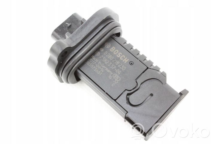 BMW 7 G11 G12 Mass air flow meter 7582337