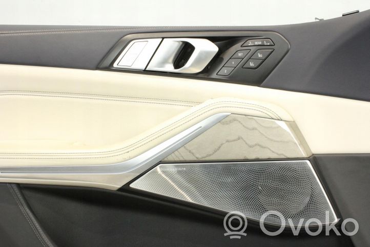 BMW X7 G07 Door card panel trim set 